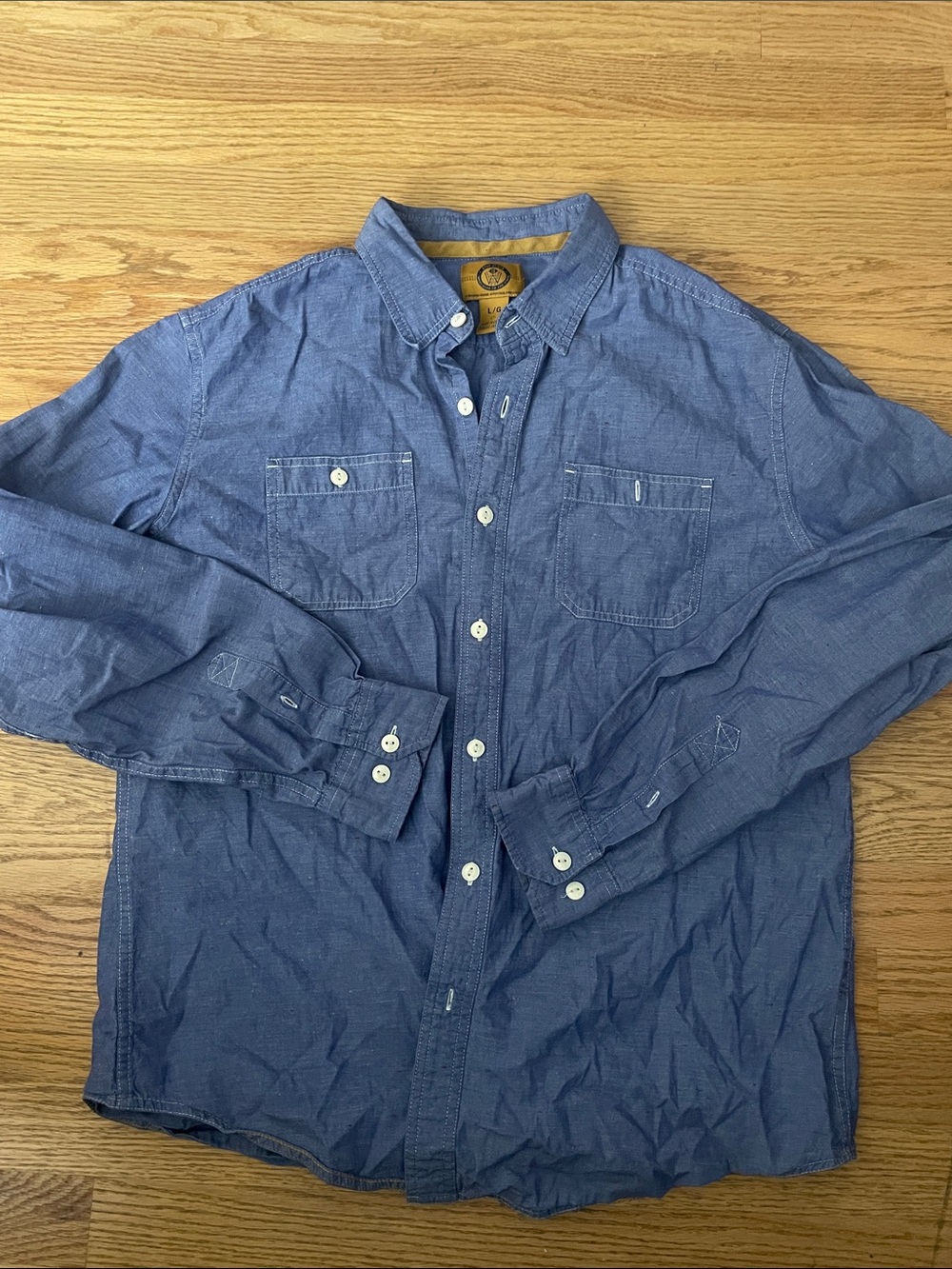 Men's Blue Button-Up Chambray Shirt - Casual Long Sleeve